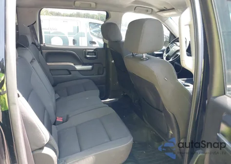 2015 Chevrolet Silverado 1500 z USA, uszkodzony, nr VIN 3GCUKREC8FG221711